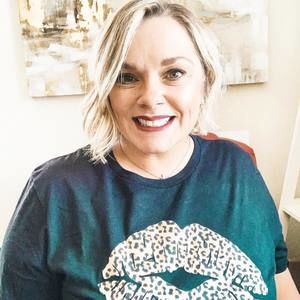 Meet your Posher, Christy